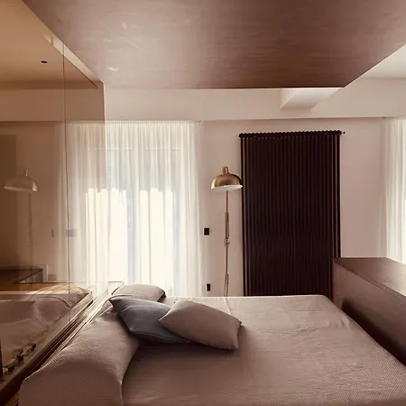 Elegance *