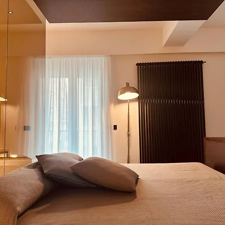 Elegance *